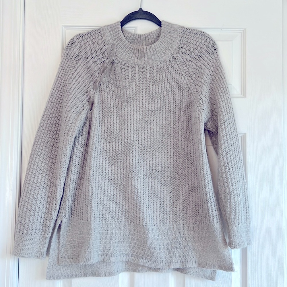 Lauren Conrad Sweater